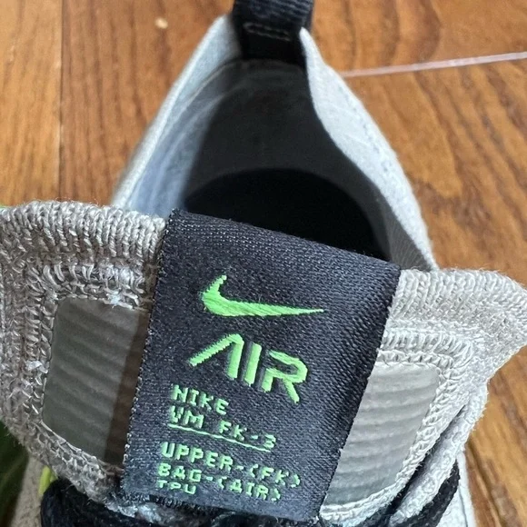 Nike VaporMax 3.0 Flyknit Grey Green Running Shoes, Size 7.5 Women’s - 6 Men’s - Picture 7 of 10